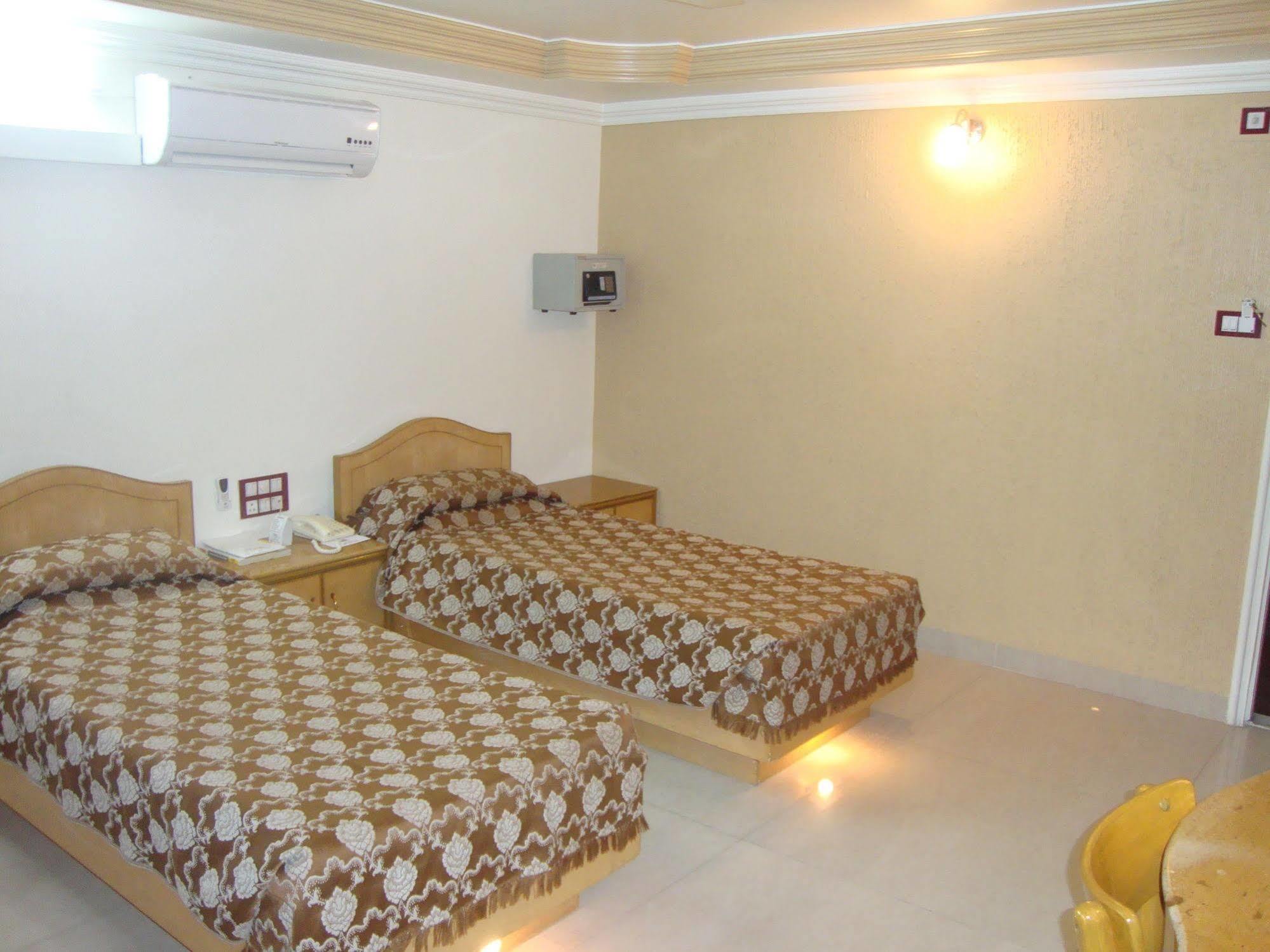 Hotel Swan Inn Pune Luaran gambar