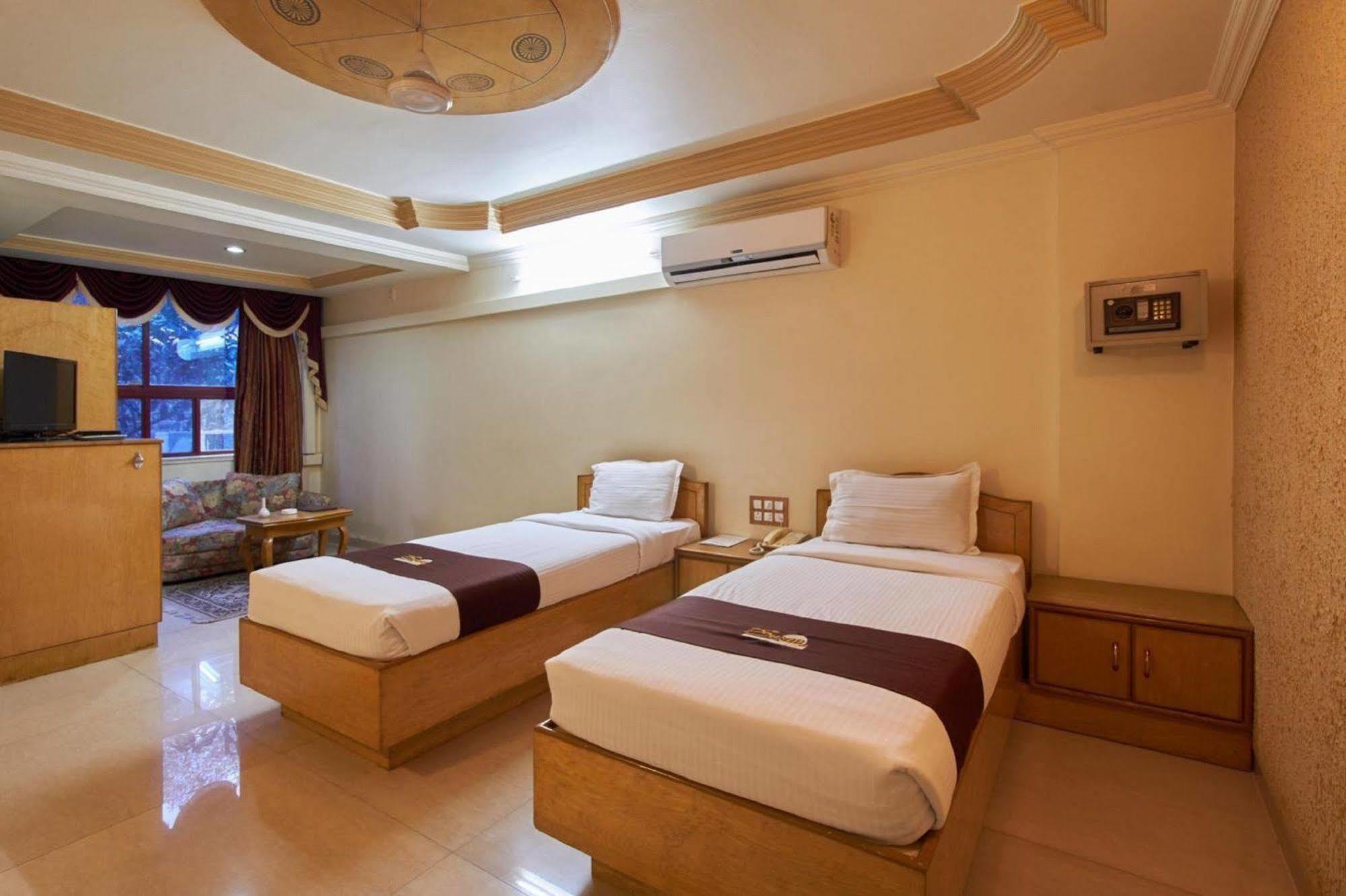 Hotel Swan Inn Pune Luaran gambar